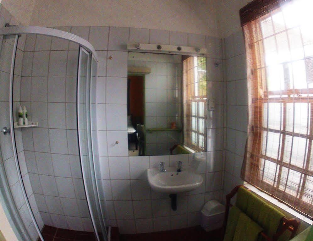 House On The Hill Hostel Cape Town Exterior foto